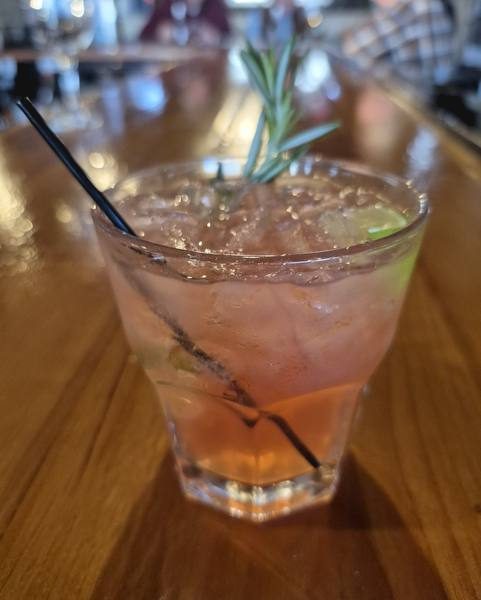 Craft cocktail at The Grille at Lakeshore bar